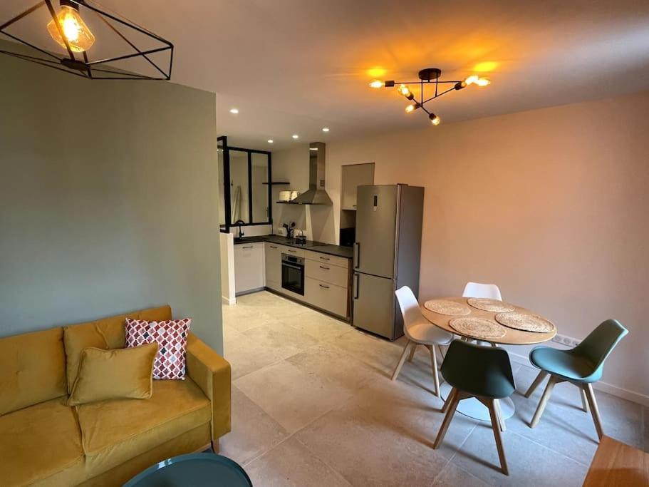 Appartement Neuf Au Coeur De Тулон Экстерьер фото